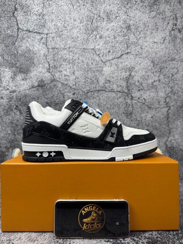 Louis Vuitton LV Trainer White Black