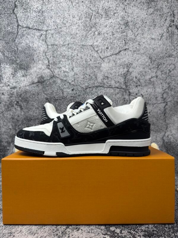 Louis Vuitton LV Trainer White Black