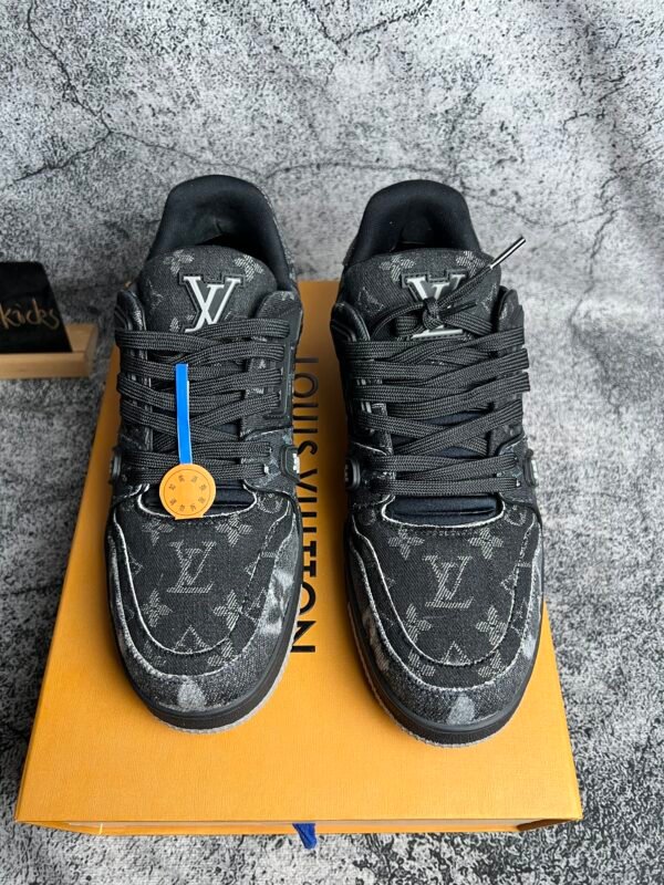 LOUIS VUITTON Trainer Denim