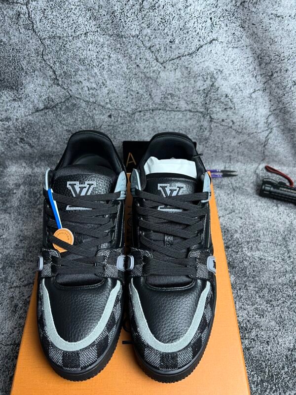 LOUIS VUITTON Trainer