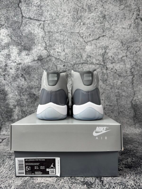 Jordan 11 Retro Cool Grey