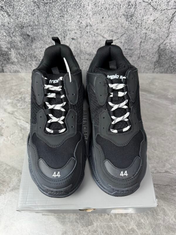 Balenciaga Triple S Black