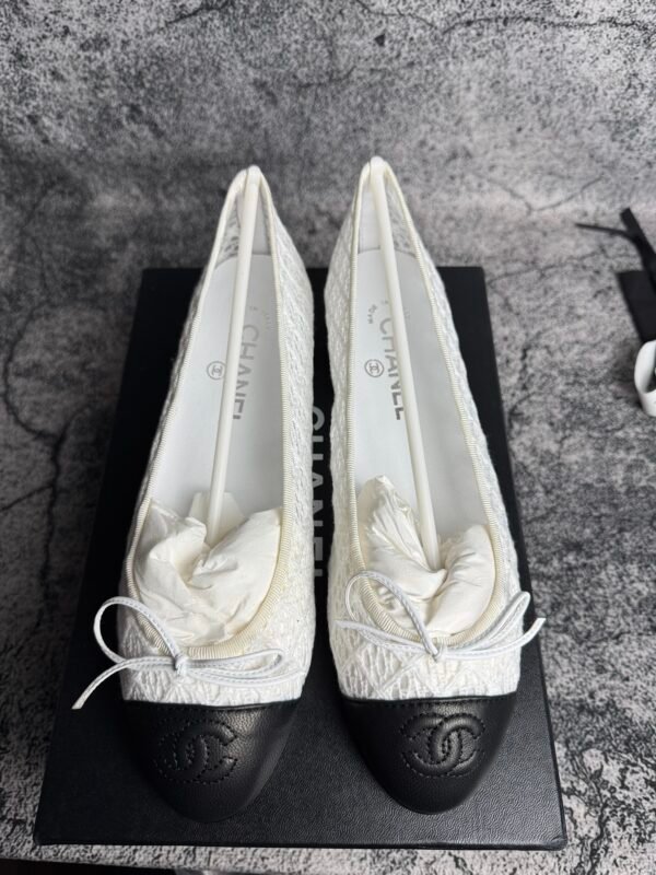 Chanel shoe women's