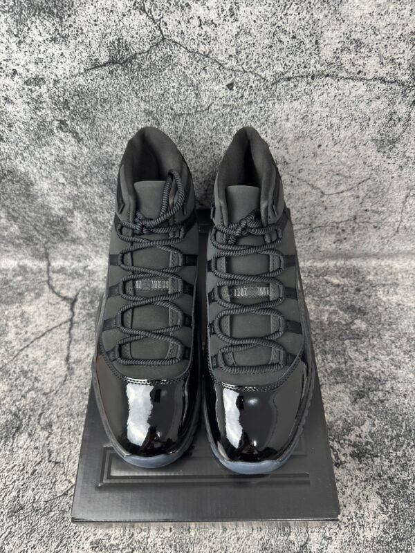 Jordan 11 Retro Cap and Gown