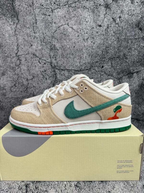Nike SB Dunk Low Jarritos