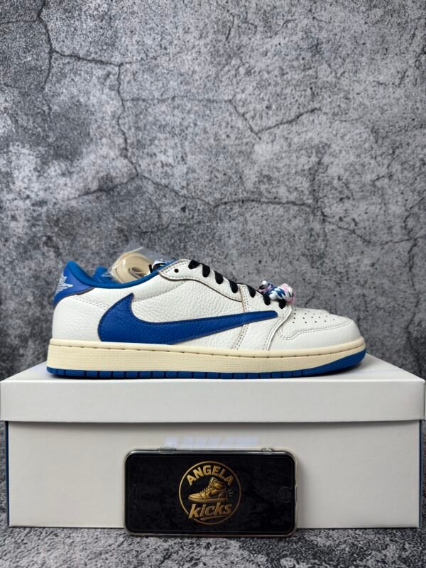 Travis Scott x Jordan Air Jordan 1 Low OG
