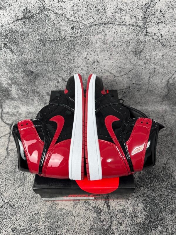 Jordan 1 Retro High OG Patent Bred