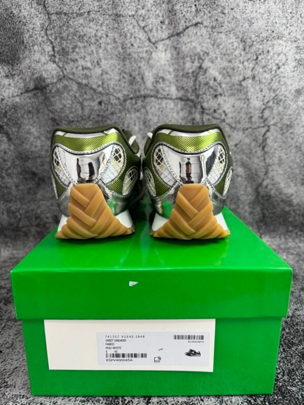 Bottega Veneta Orbit Mud White