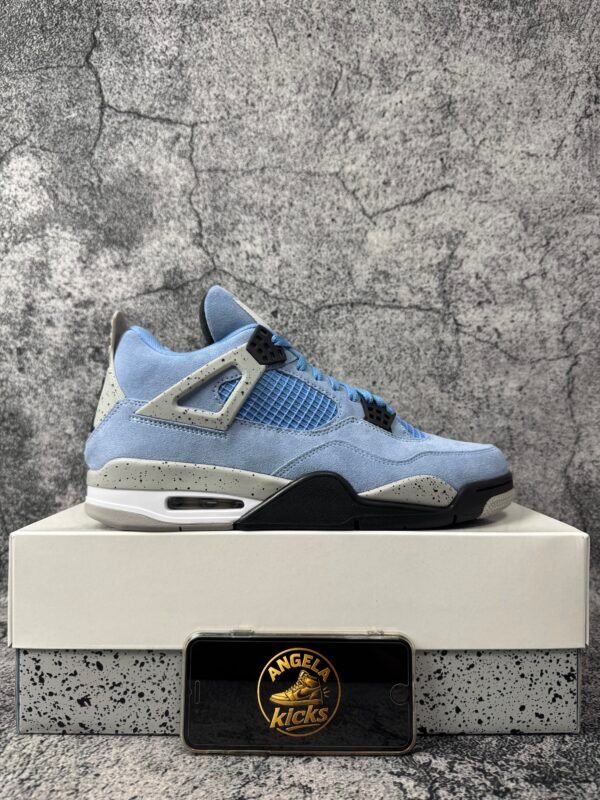 Jordan 4 Retro University Blue