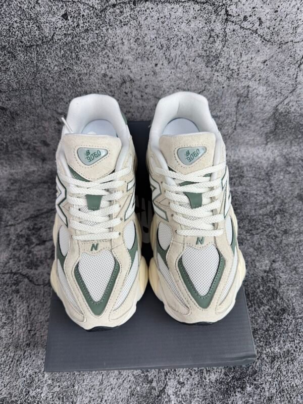 New Balance 9060 Linen Dark Juniper