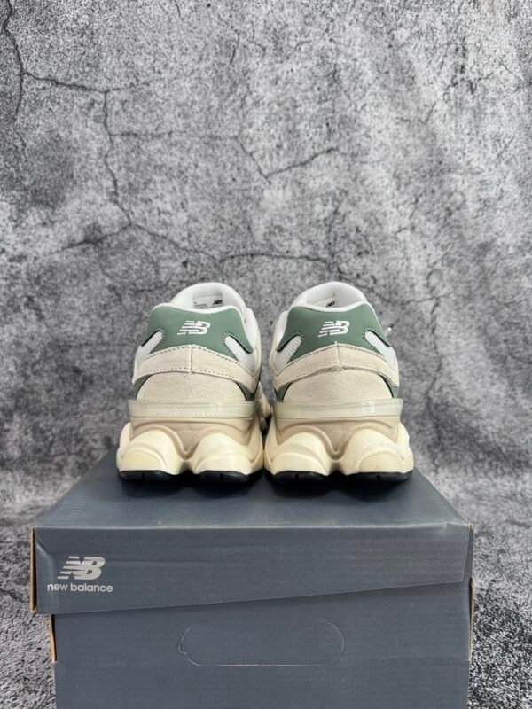 New Balance 9060 Linen Dark Juniper