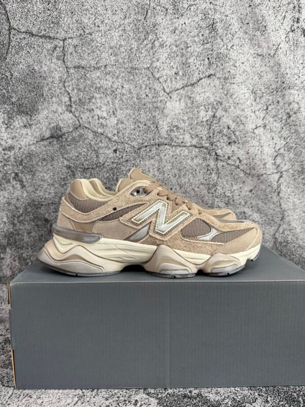 New Balance 9060 Mushroom Timberwolf