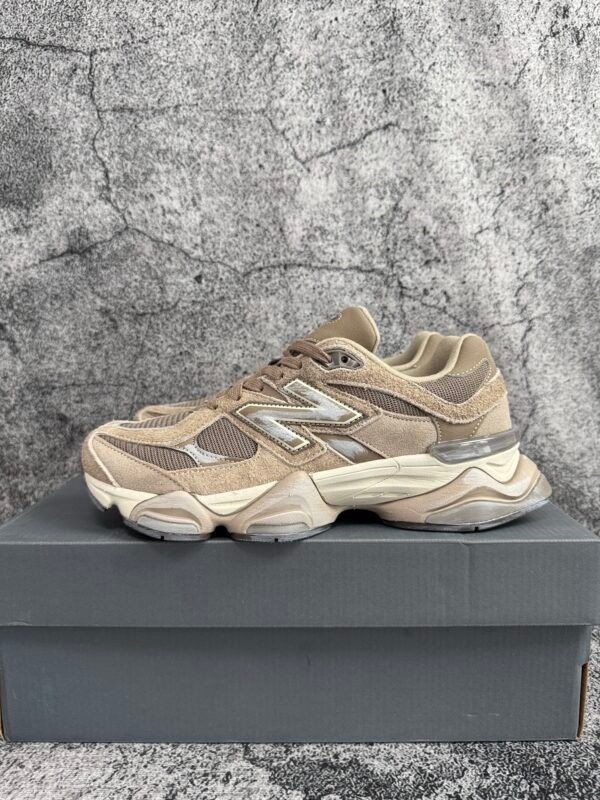 New Balance 9060 Mushroom Timberwolf