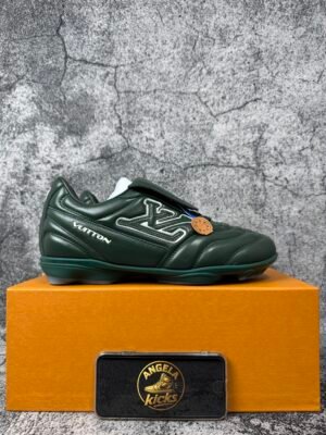 Louis Vuitton Green White Louis Vuitton LV Footprint Soccer Green/White