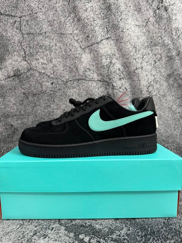 Nike Air Force 1 Low Tiffany & Co. 1837