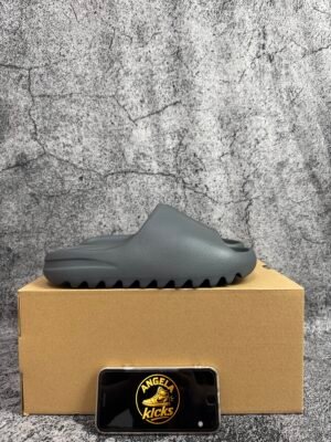 adidas Yeezy Slide Slate Grey