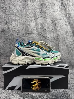 OFF-WHITE Be Right Back Paris