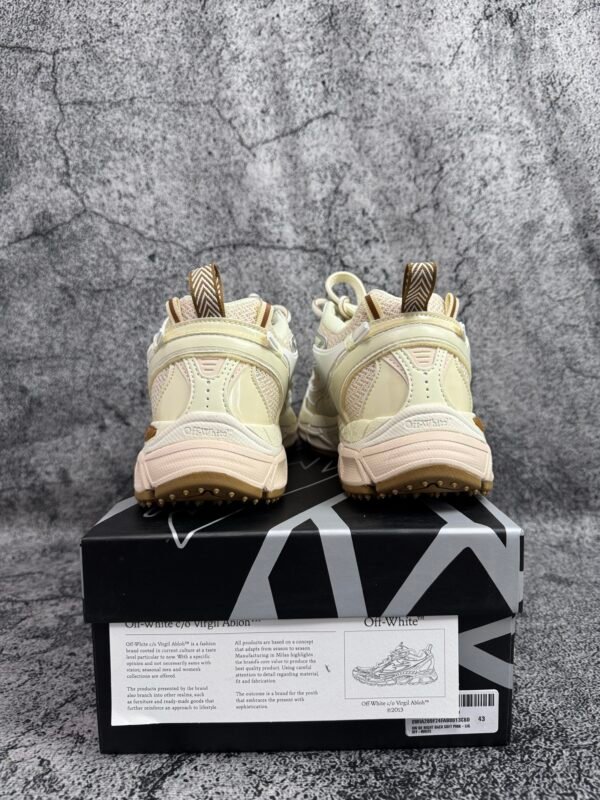 OFF-WHITE Ow Be Right Back