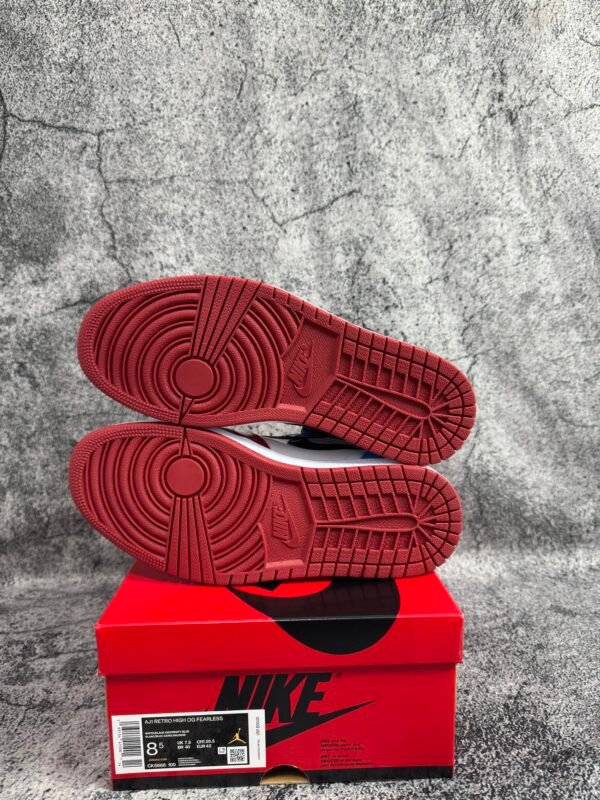 Jordan 1 Retro High Fearless UNC Chicago