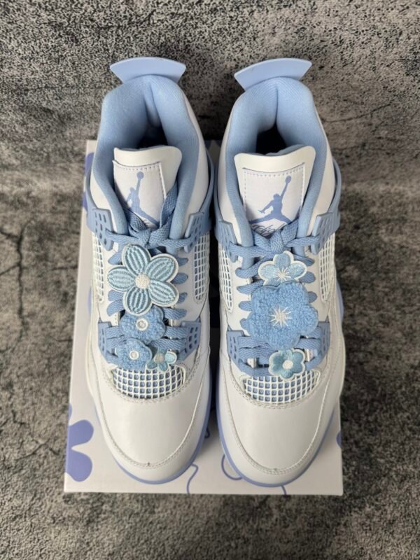 Jordan 4 Retro Forget Me Not
