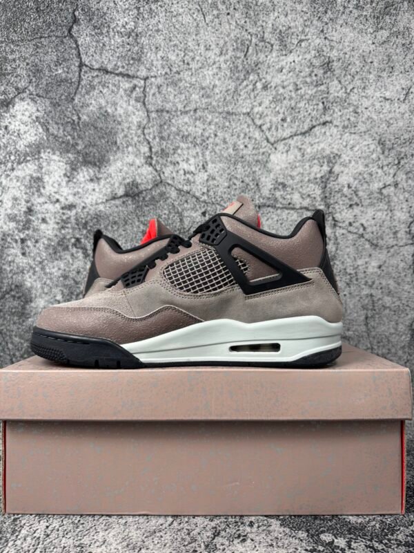 Jordan 4 Retro Taupe Haze
