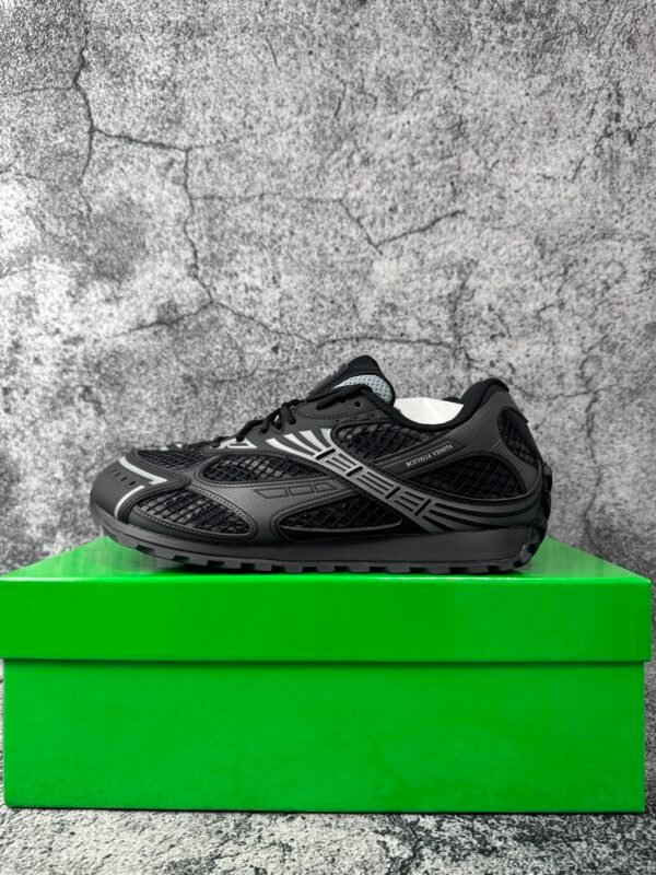 Bottega Veneta Orbit Black