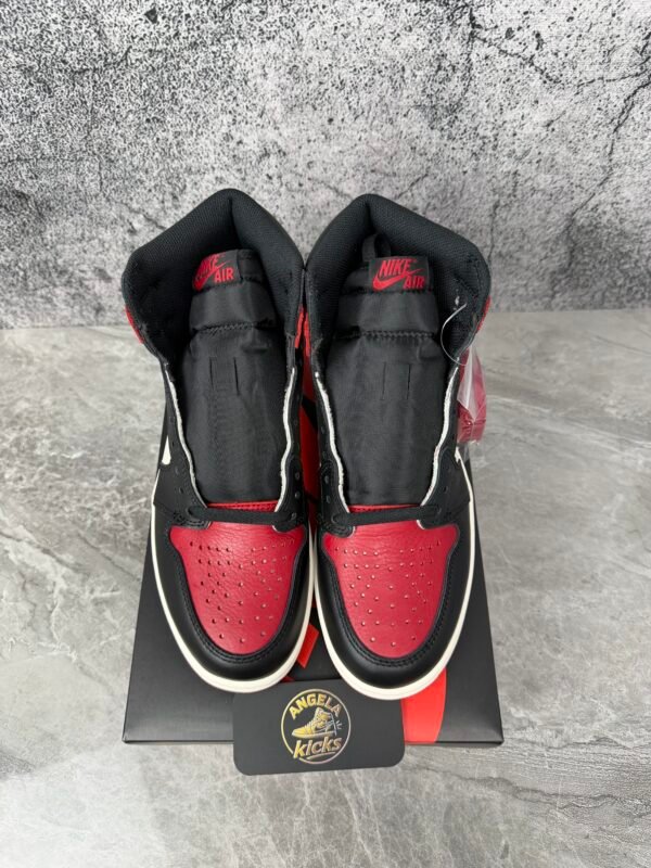 Jordan 1 Retro High Bred Toe