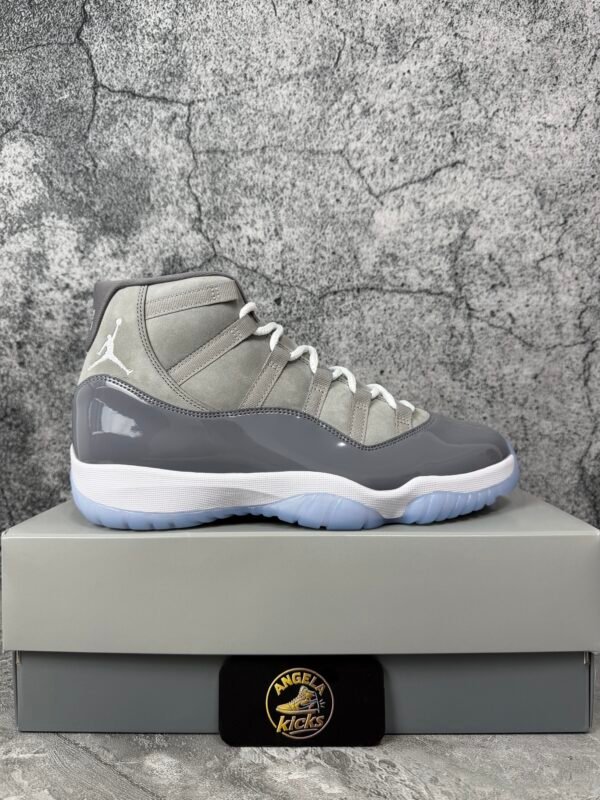 Jordan 11 Retro Cool Grey