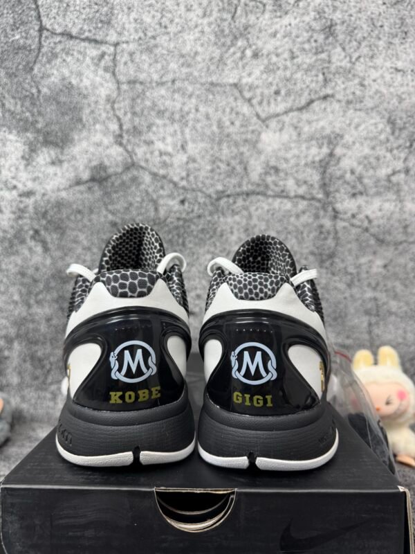 Nike Kobe 6 Protro Mambacita Sweet 16