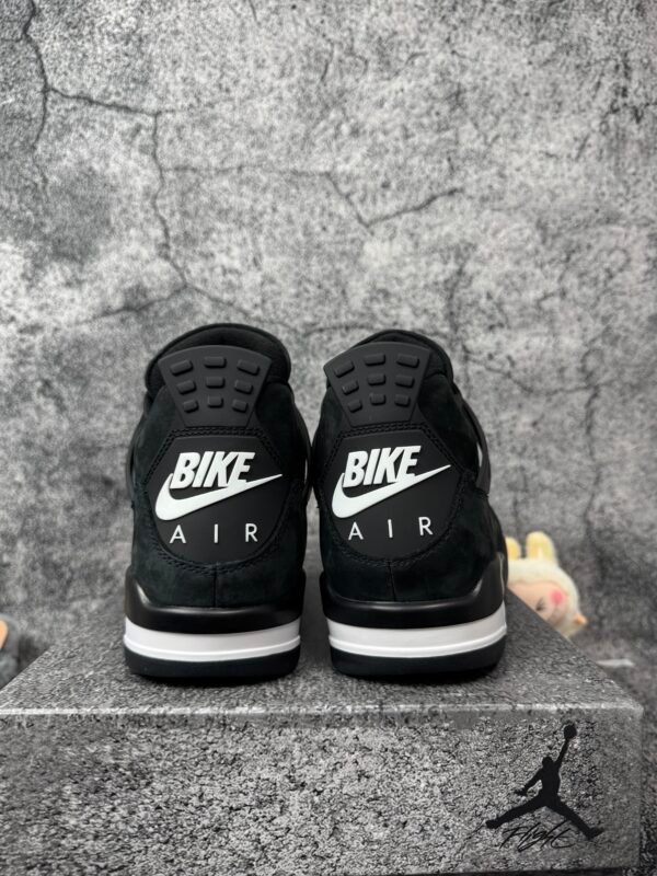 Air Jordan 4 Retro  Brick by Brick （black）