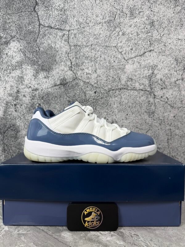 Jordan 11 Retro Low Diffused Blue