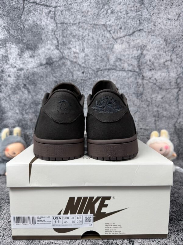 Jordan 1 Retro Low OG SP Travis Scott Velvet Brown