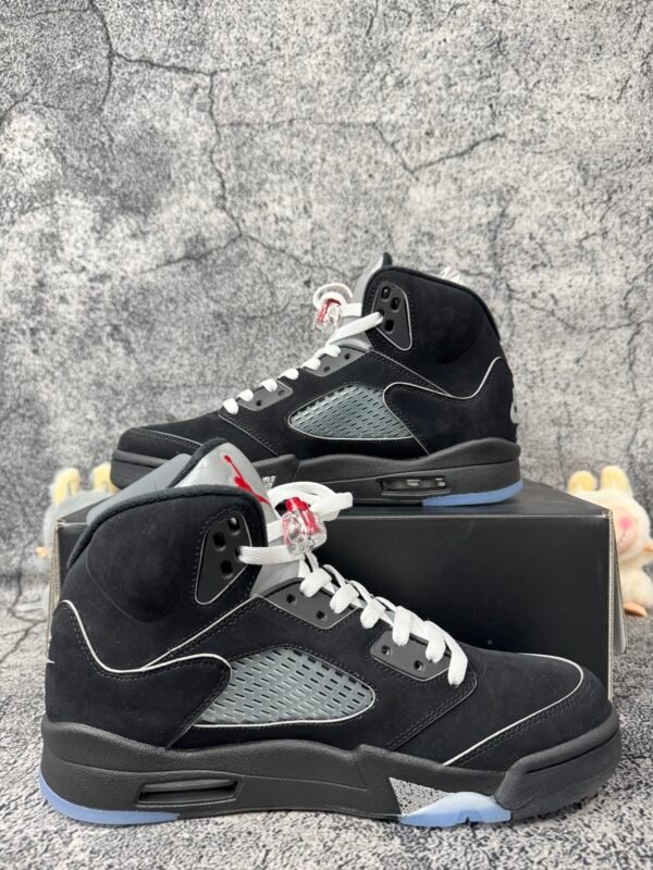 Jordan 5 Retro OG Black Metallic Reimagined
