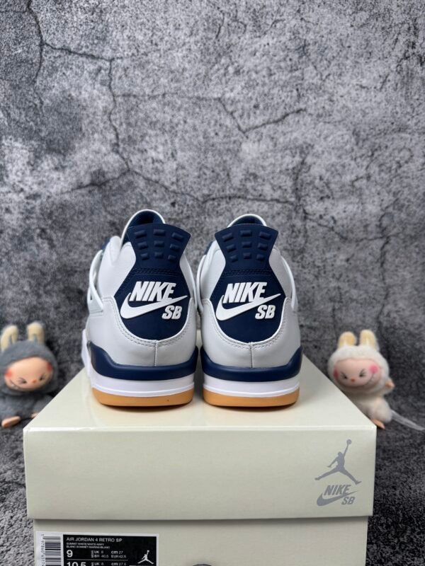 Jordan 4 Retro SB Navy