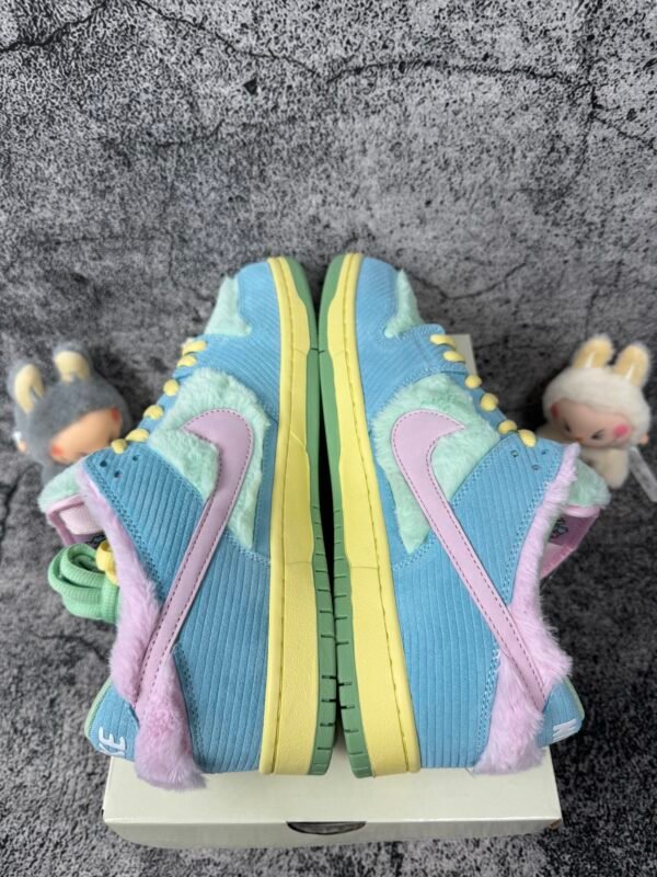 Nike SB Dunk Low Verdy Visty