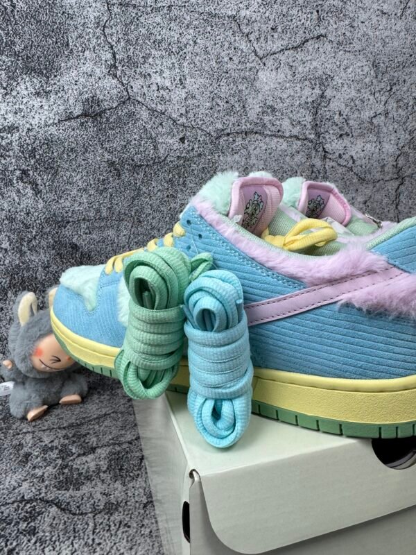 Nike SB Dunk Low Verdy Visty