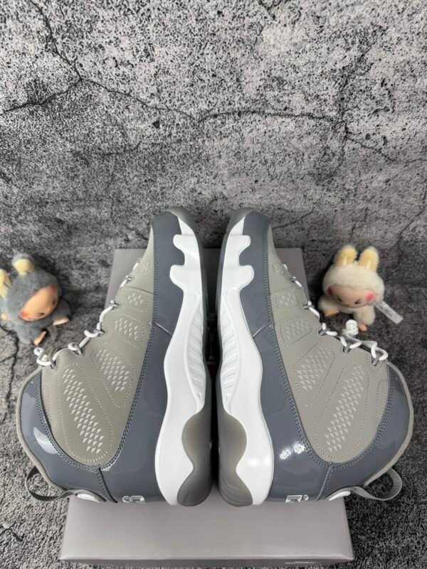 Jordan 9 Retro Cool Grey