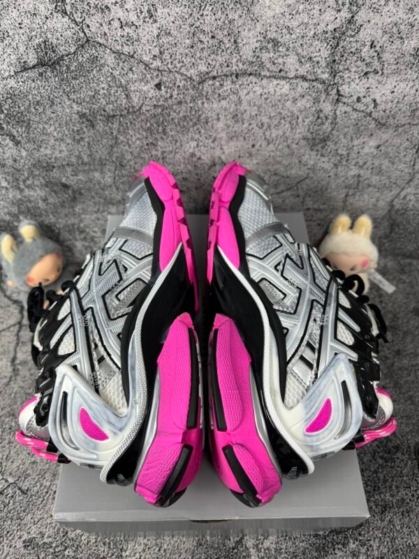 Balenciaga Runner gray powder