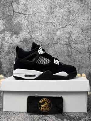 Jordan 4 Retro White Thunder