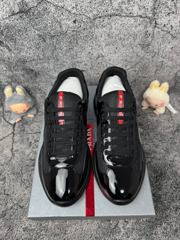 Prada America's Cup Black