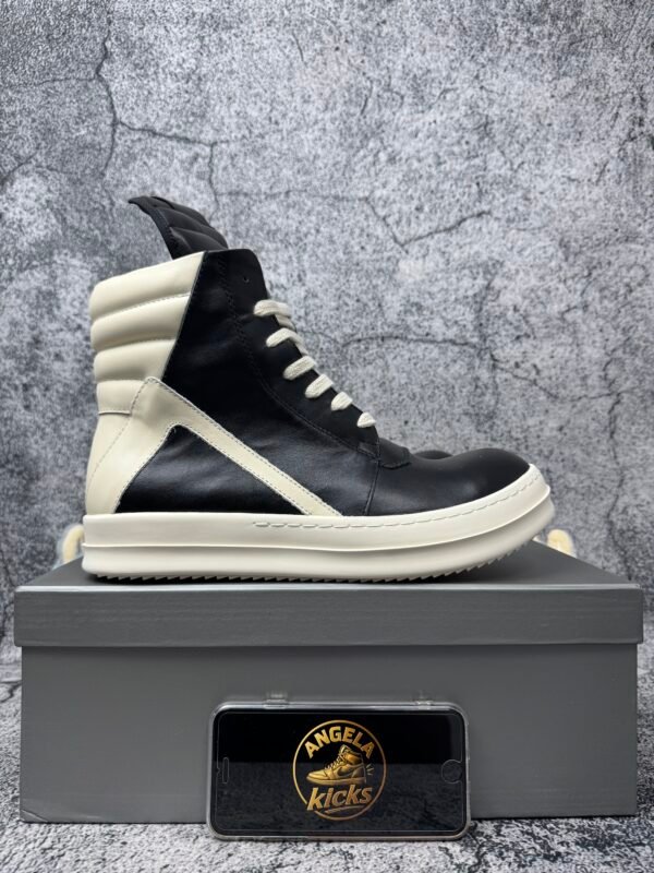 Rick Owens Geobasket High Black Milk