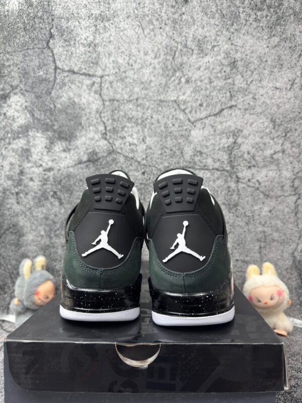 Jordan 4 Retro Fear