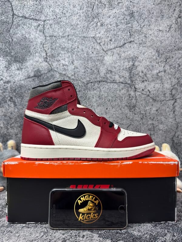 Jordan 1 Retro High OG Chicago Lost and Found