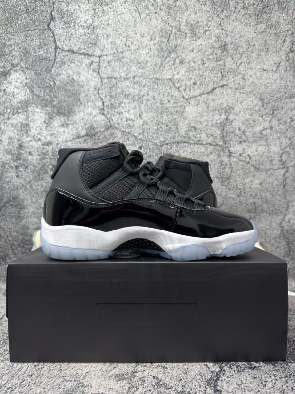 Jordan 11 Retro