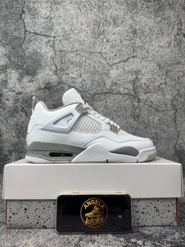Jordan 4 Retro White Oreo