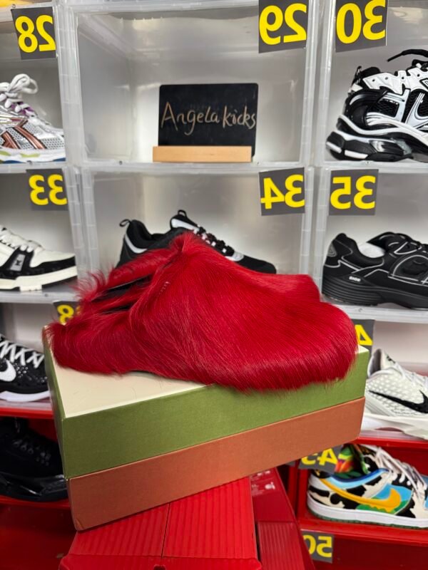 Marni Long Hair Calfskin Fussbett Sabot Mule Red