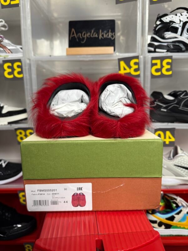 Marni Long Hair Calfskin Fussbett Sabot Mule Red