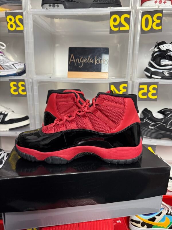 Jordan 11 Retro