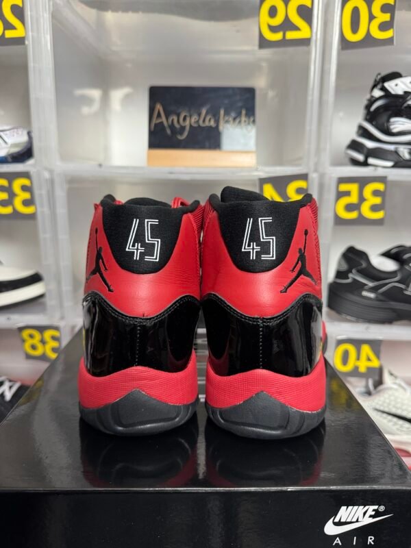 Jordan 11 Retro