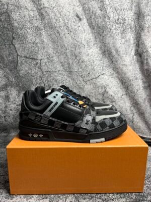LOUIS VUITTON Trainer
